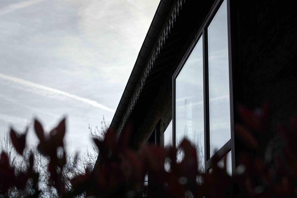 Domaine Des Sequoias - Les Collectionneurs Hotel Ruy-Montceau Exterior photo